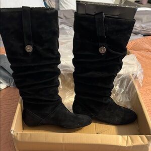 UGG Highkoo Slouchie button Boot